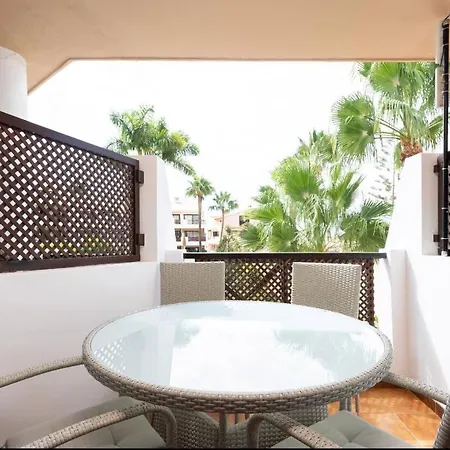 Курортный комплекс Tropical Garden, Sunshine, Heated Pool *