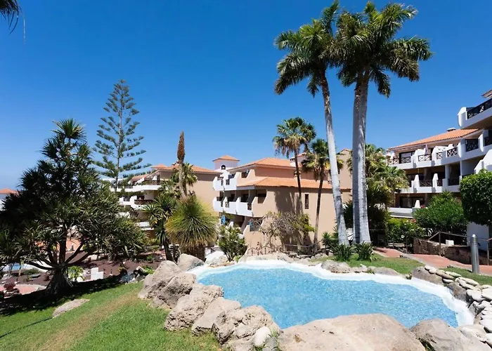 Tropical Garden, Sunshine, Heated Pool Üdülőközpont