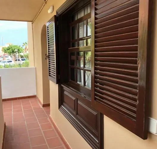 Resort Tropical Garden, Sunshine, Heated Pool San Miguel de Abona