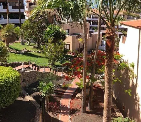 Tropical Garden, Sunshine, Heated Pool