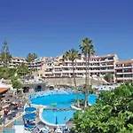 리조트 Tropical Garden, Sunshine, Heated Pool *