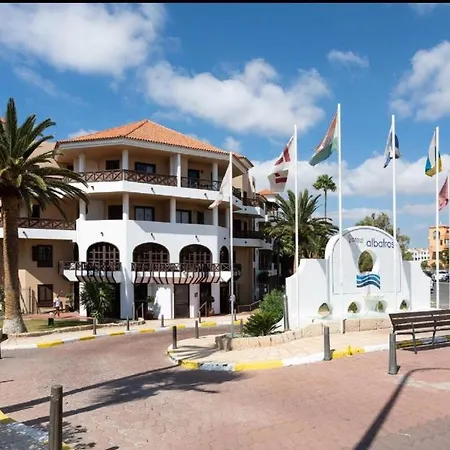 Tropical Garden, Sunshine, Heated Pool